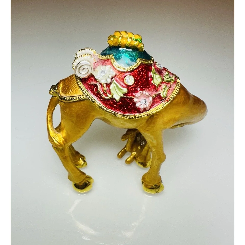 Beautiful Rhinestone Camel With Child  4